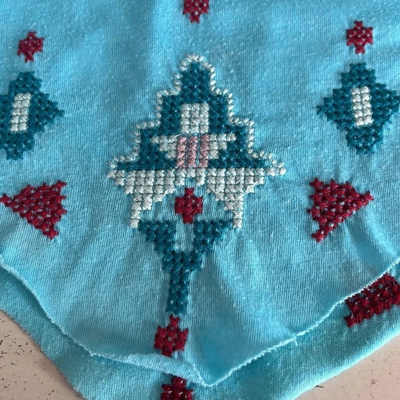 Johnny Was Cross Stitched Tunic Length Tank Top Raw Hem in Blue - Size Small - Picture 8 of 11